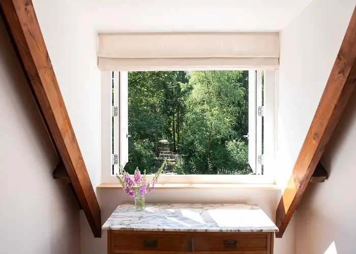 Fantastisch Familiehuis Met Grote Tuin I Bosrijk *